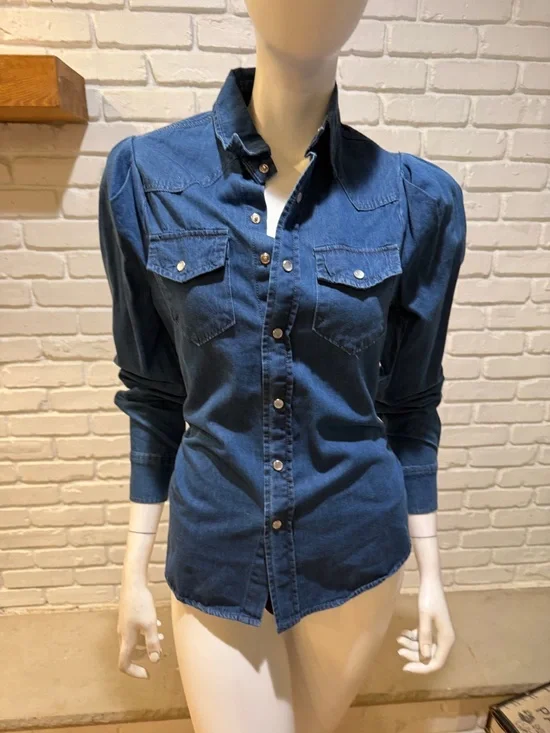 Torn by Ronny Kobo Chambray Denim Blouse S NWT Structured Chic Mutton Sleeve - Picture 2 of 16